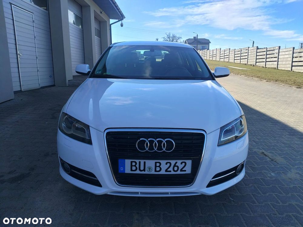 Audi A3 Limousine - 1