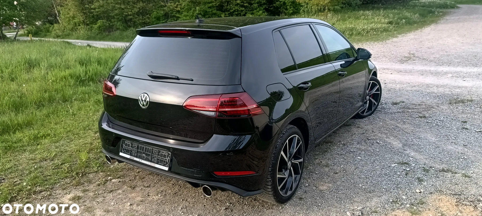 Volkswagen Golf 1.5 eTSI OPF DSG R-Line - 15