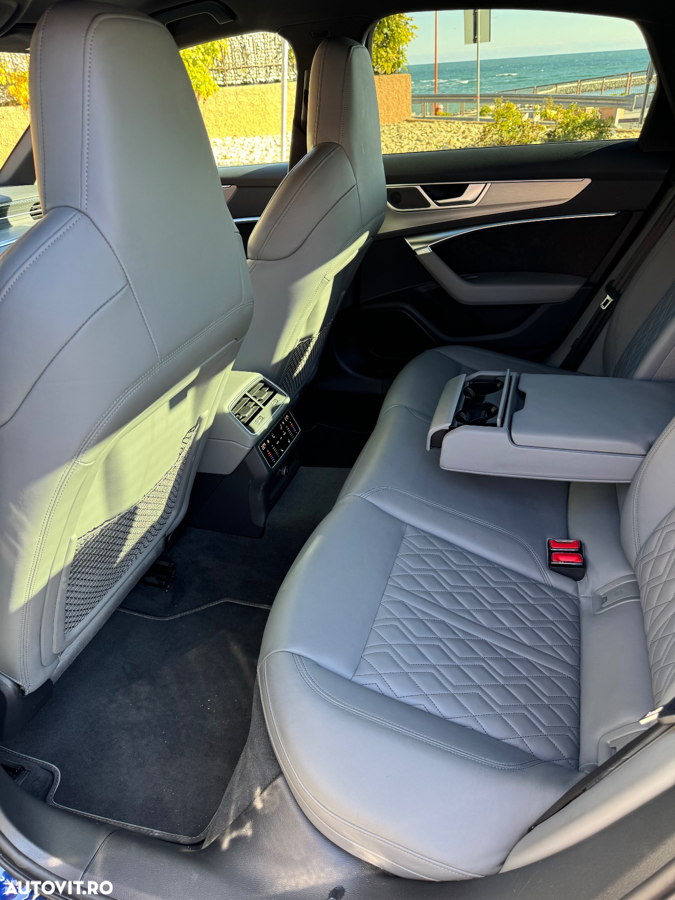 Audi A6 Avant 55 TFSI e quattro S tronic sport - 17