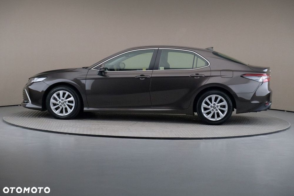 Toyota Camry 2023 photo 4
