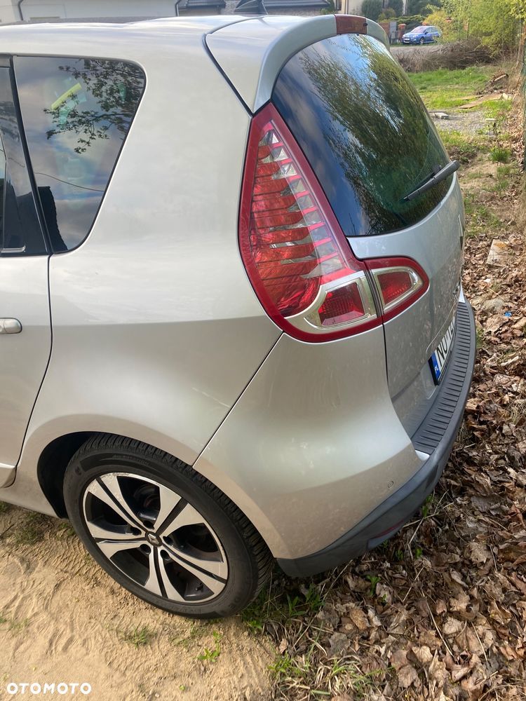 Renault Scenic dCi 130 FAP Bose Edition - 3