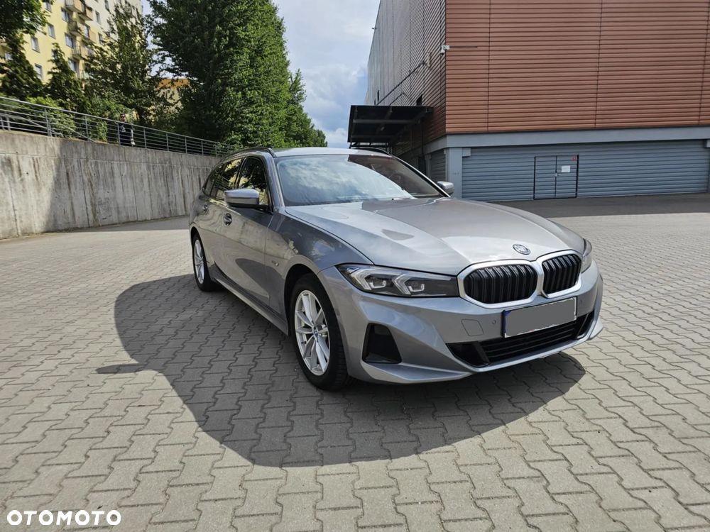 BMW Seria 3 ver-320e-phev - 5