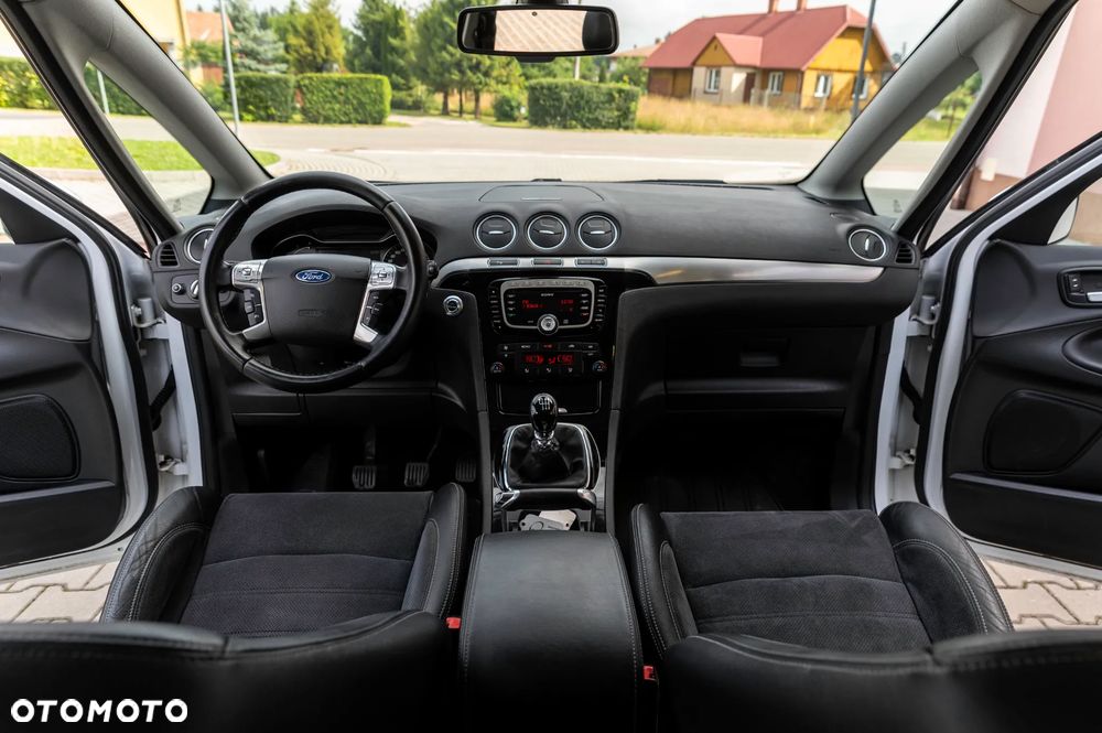 Ford S-Max 2.0 TDCi DPF Business Edition - 21