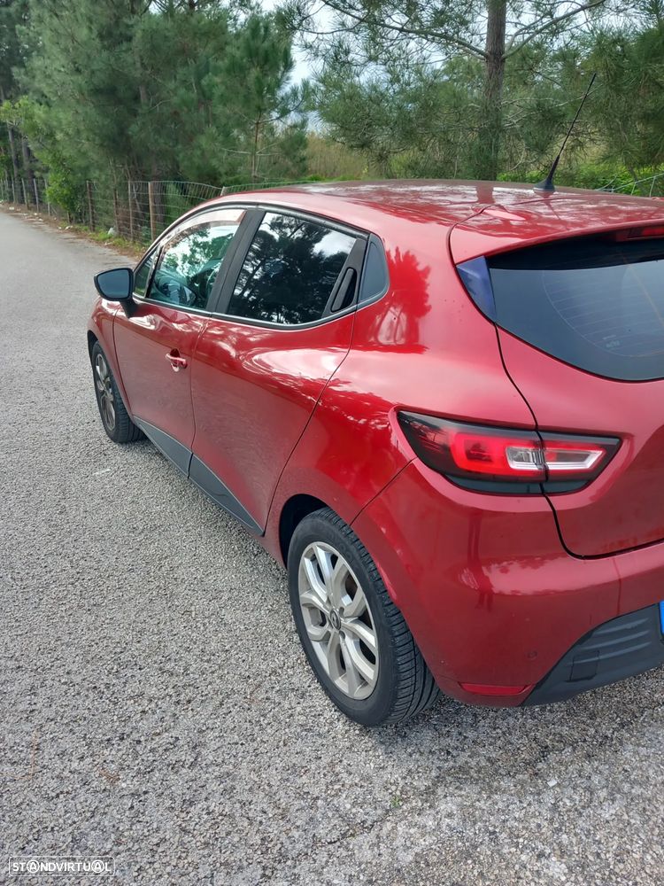 Renault Clio 1.5 dCi Limited EDition - 1