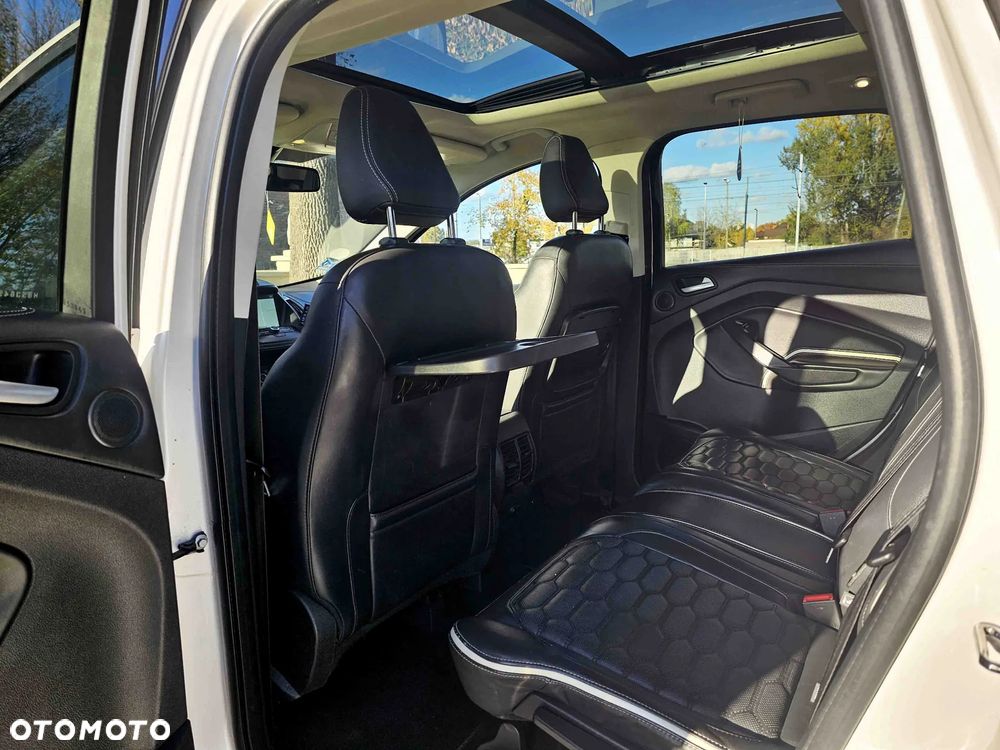 Ford Kuga 2.0 TDCi 4x4 Vignale - 16