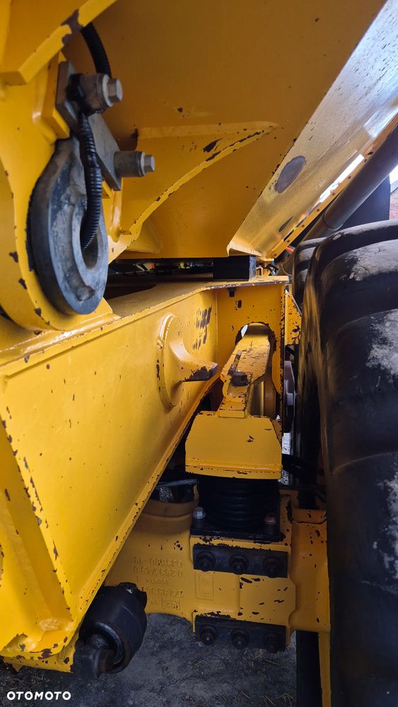 Volvo A30G - 18