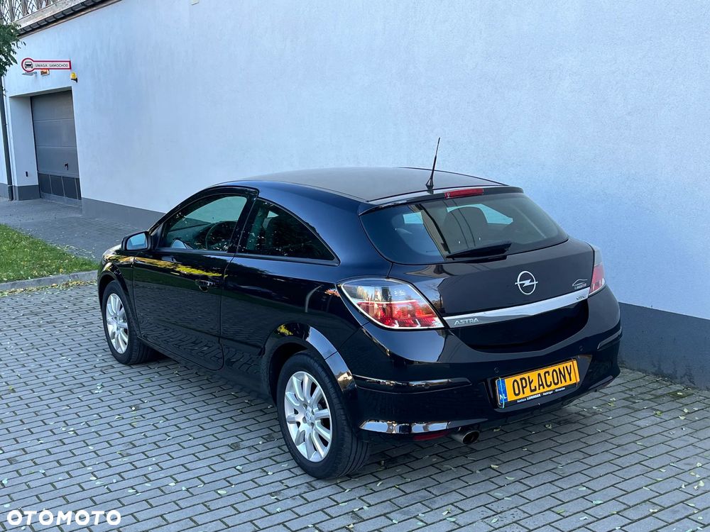 Opel Astra GTC 1.6 Edition Plus - 28