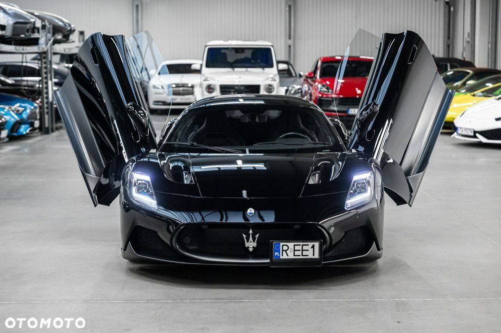 Maserati MC20 - 3