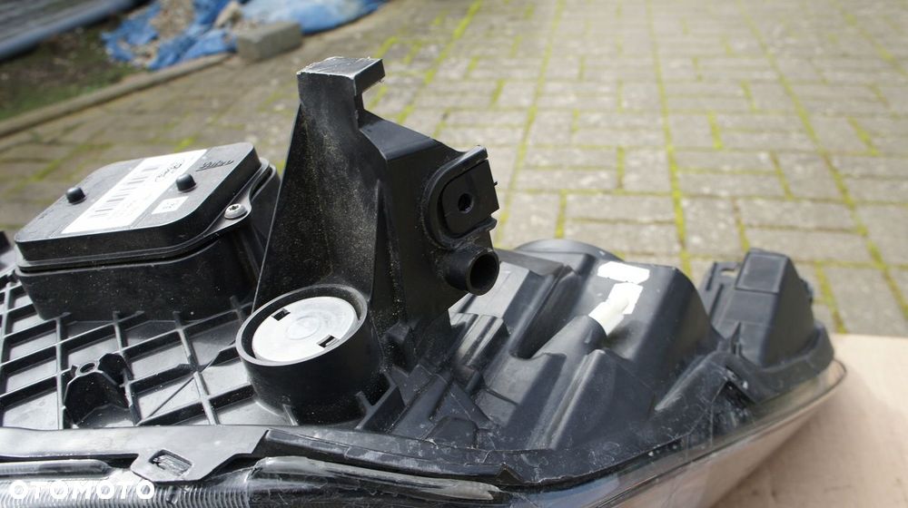 PRZEDNIA PRAWA LAMPA FORD KUGA II MKII MK2 XENON LIFT - 8