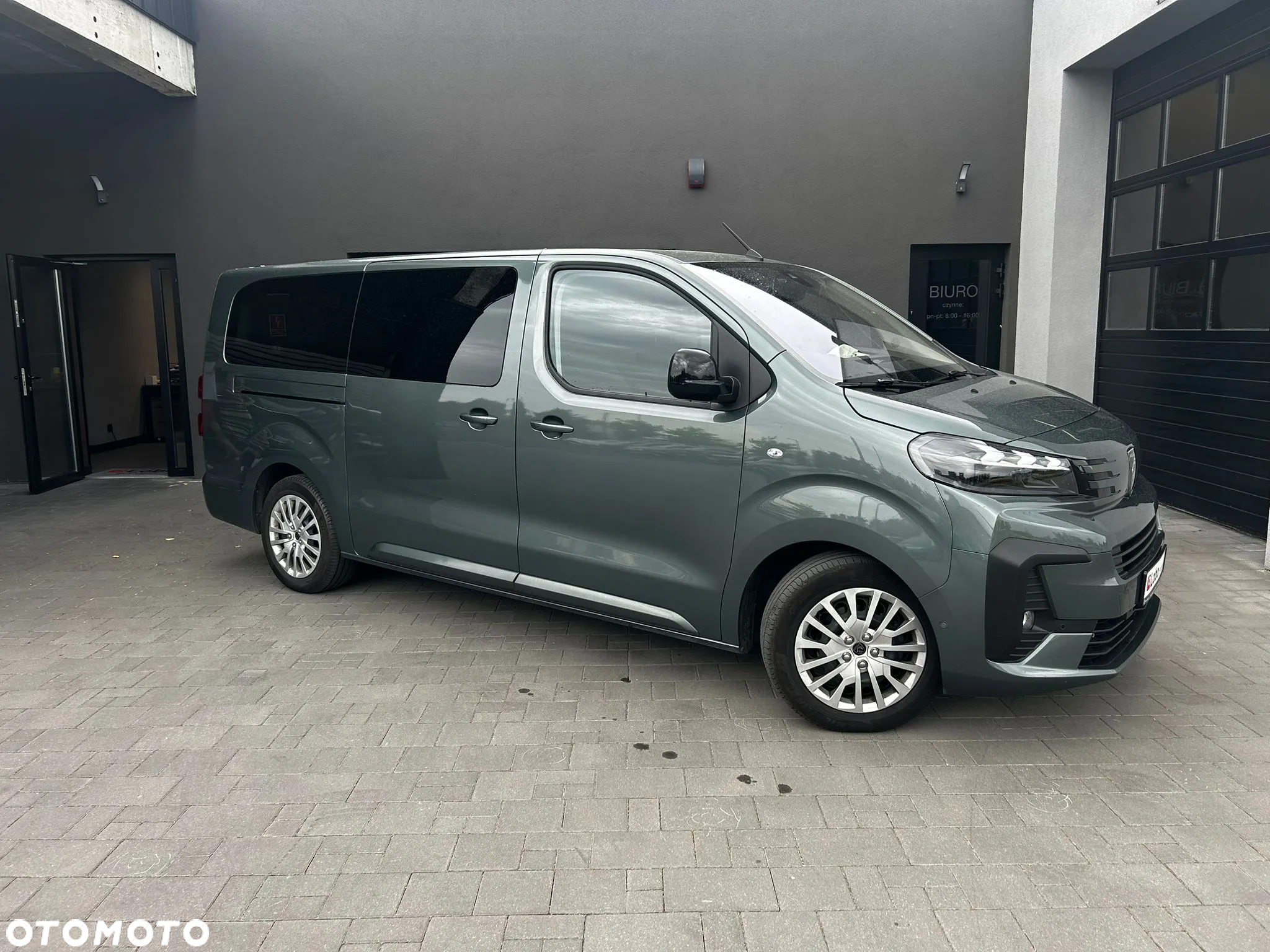 Peugeot Traveller 2.0 BlueHDi Long Allure - 5