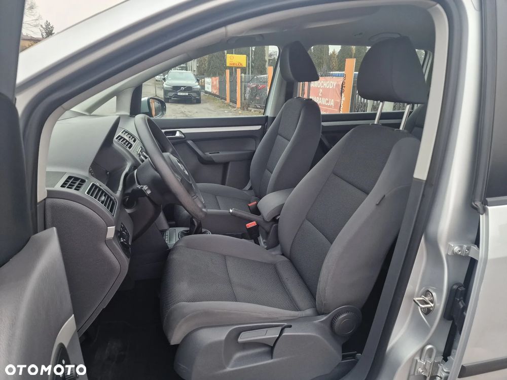 Volkswagen Touran 1.6 TDI DPF BlueMot Comfortline - 11