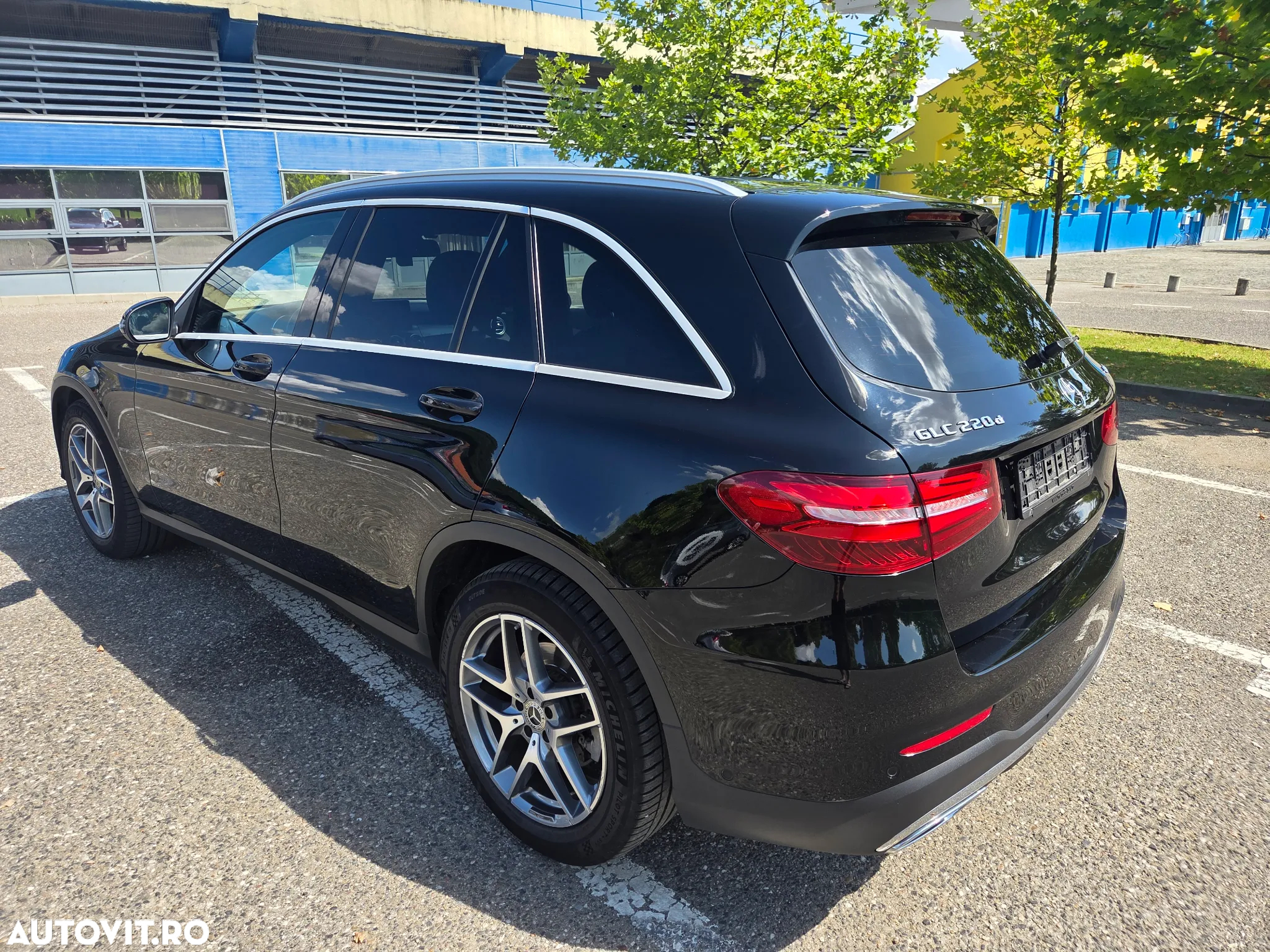 Mercedes-Benz GLC 220 d 4Matic 9G-TRONIC AMG Line - 5