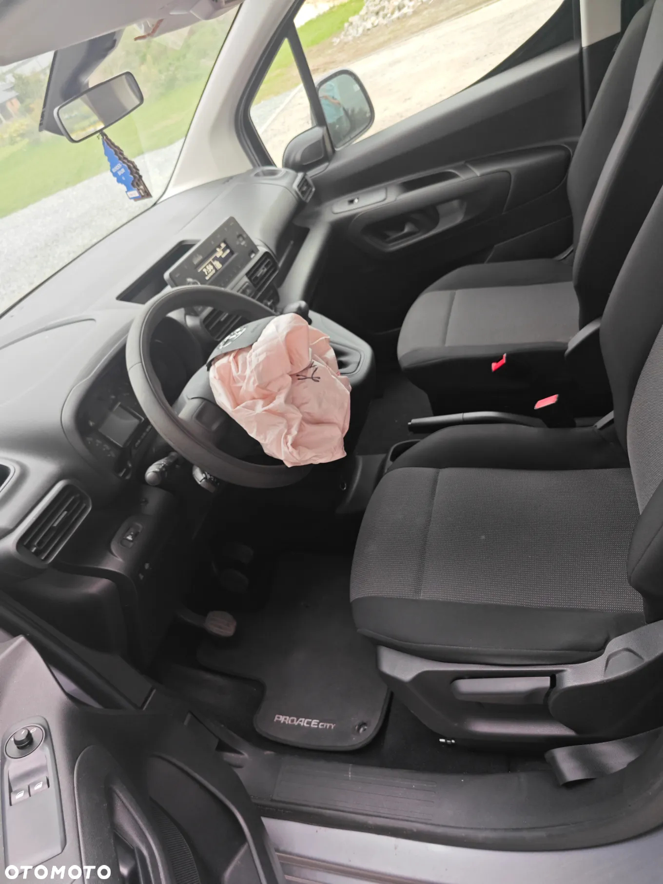 Toyota Proace City Verso 1.5 D-4D Business - 18