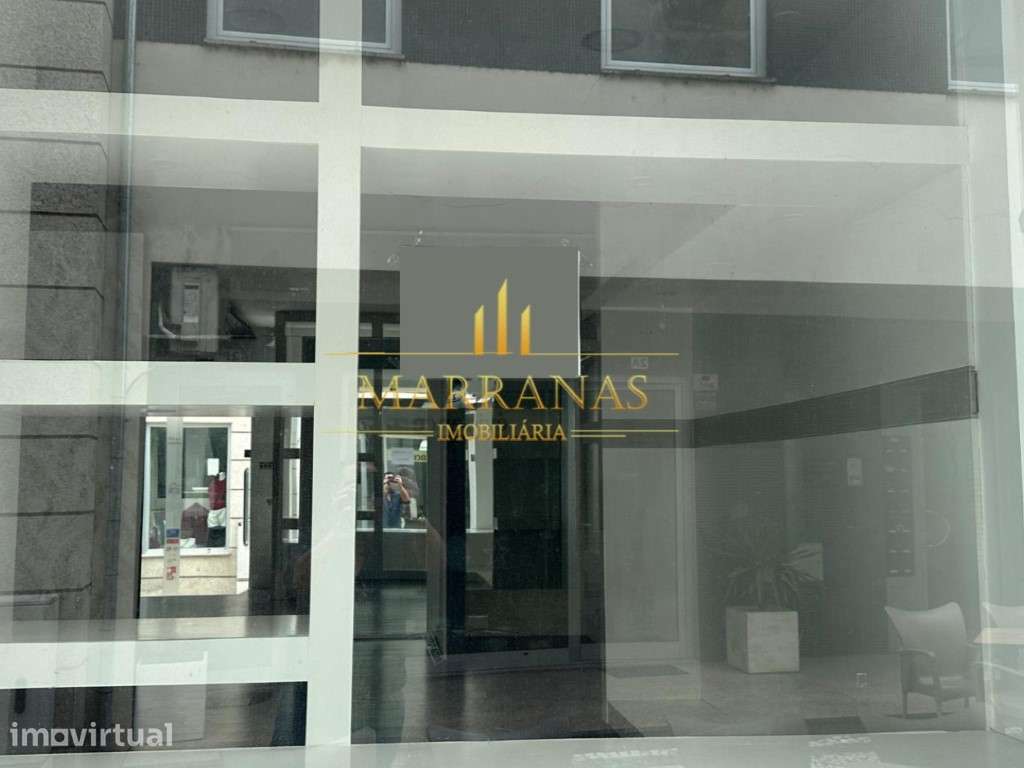 Apartamento T1 no Centro de Macedo de Cavaleiros - Grande imagem: 4/18