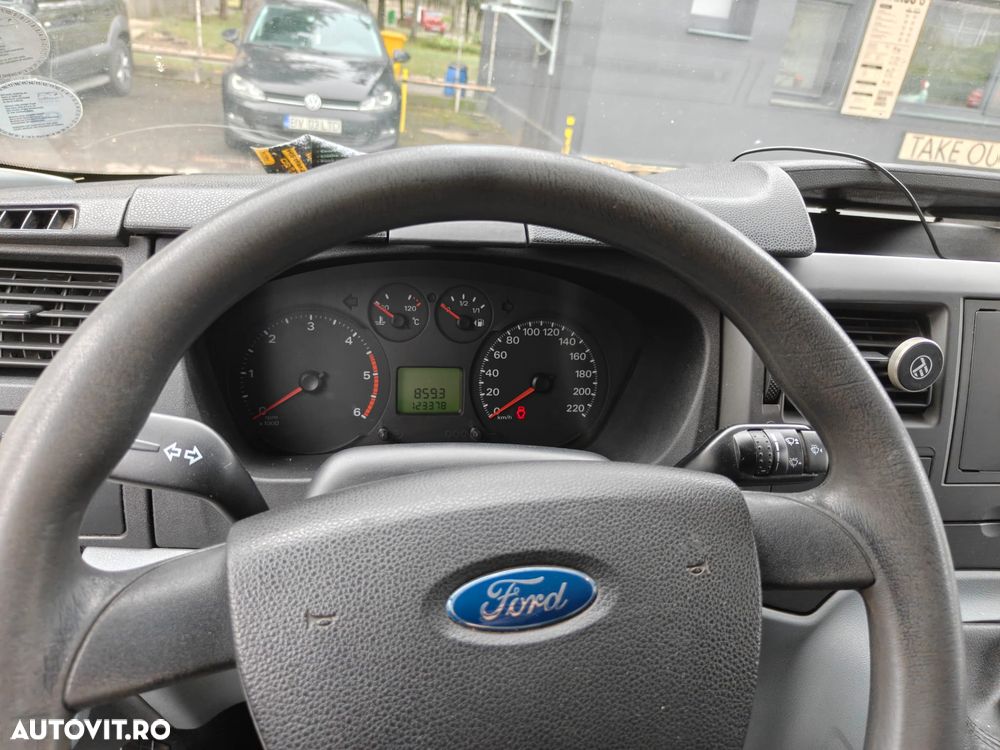 Ford Transit - 7