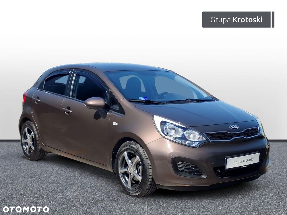 Kia Rio - 5