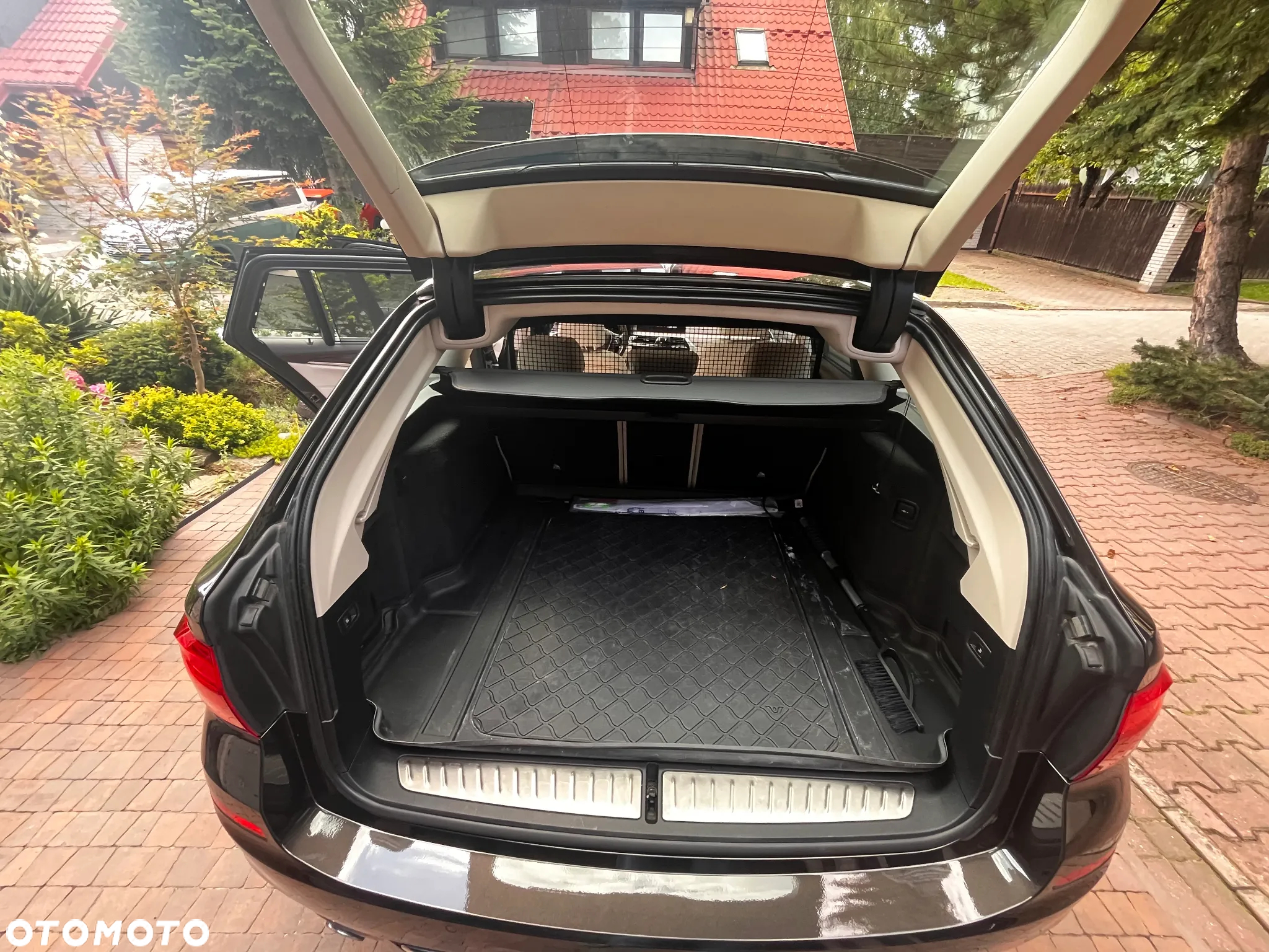 BMW Seria 5 520d Luxury Line - 12
