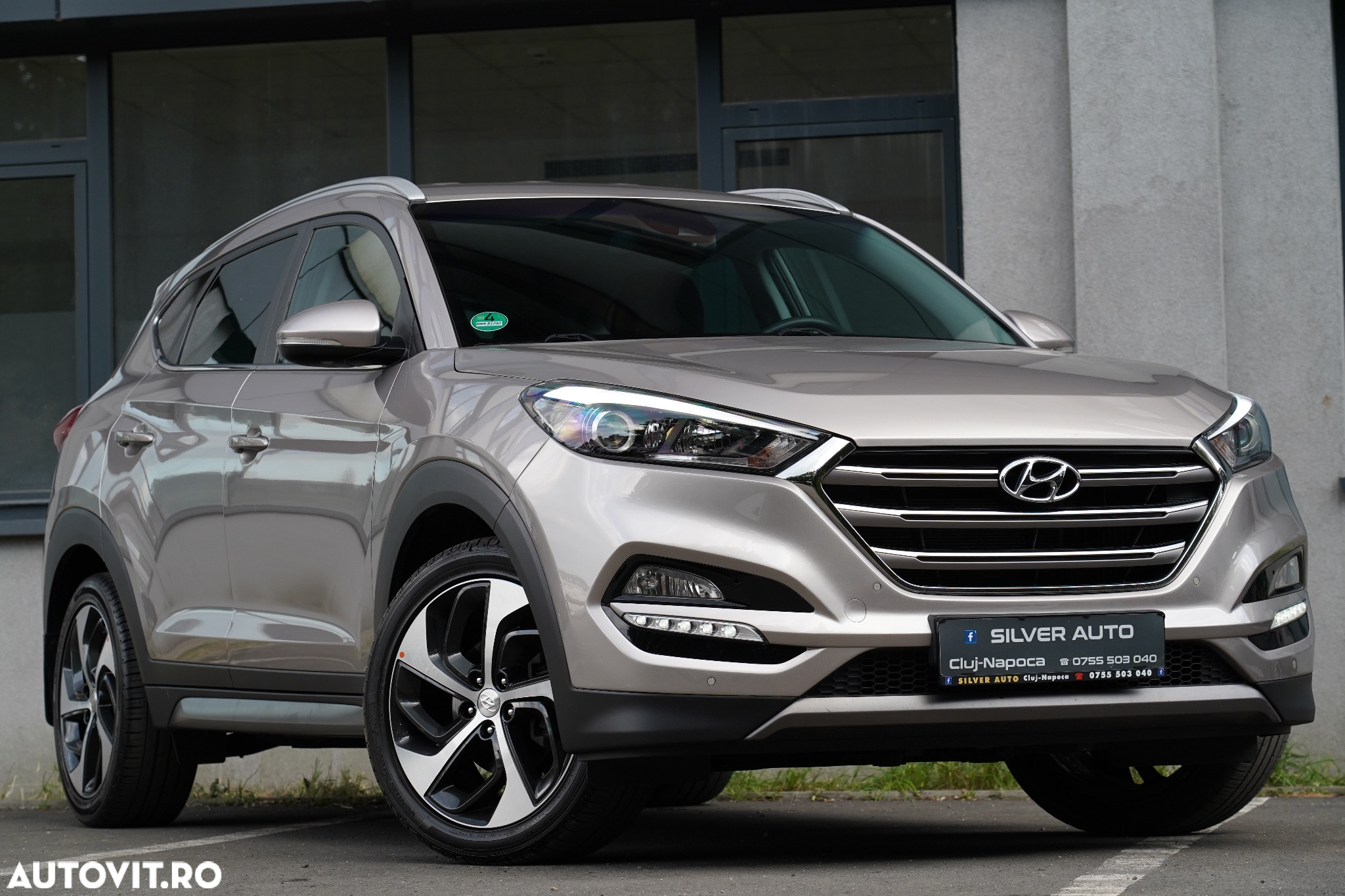 Hyundai Tucson 1.6 GDI 4WD DCT Trend - 24