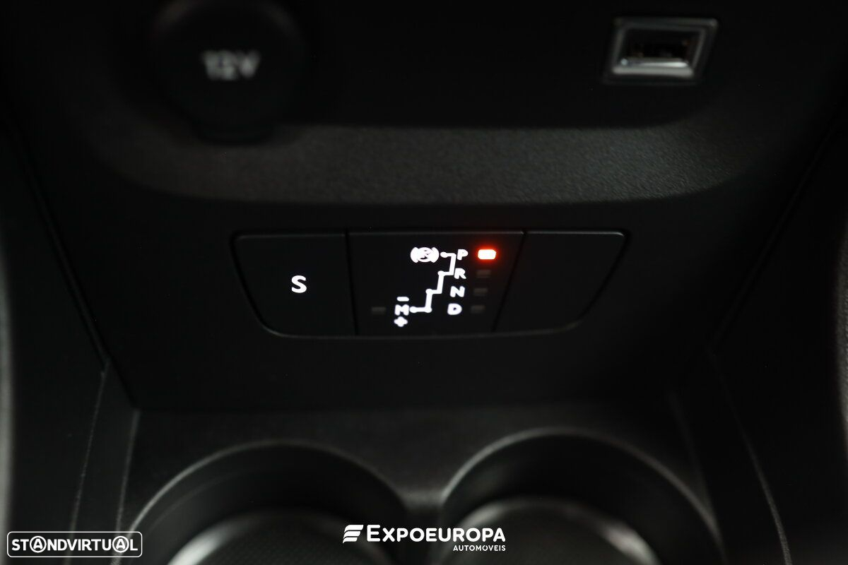 Citroën C3 Pure Tech 110 S&S EAT6 MAX - 22