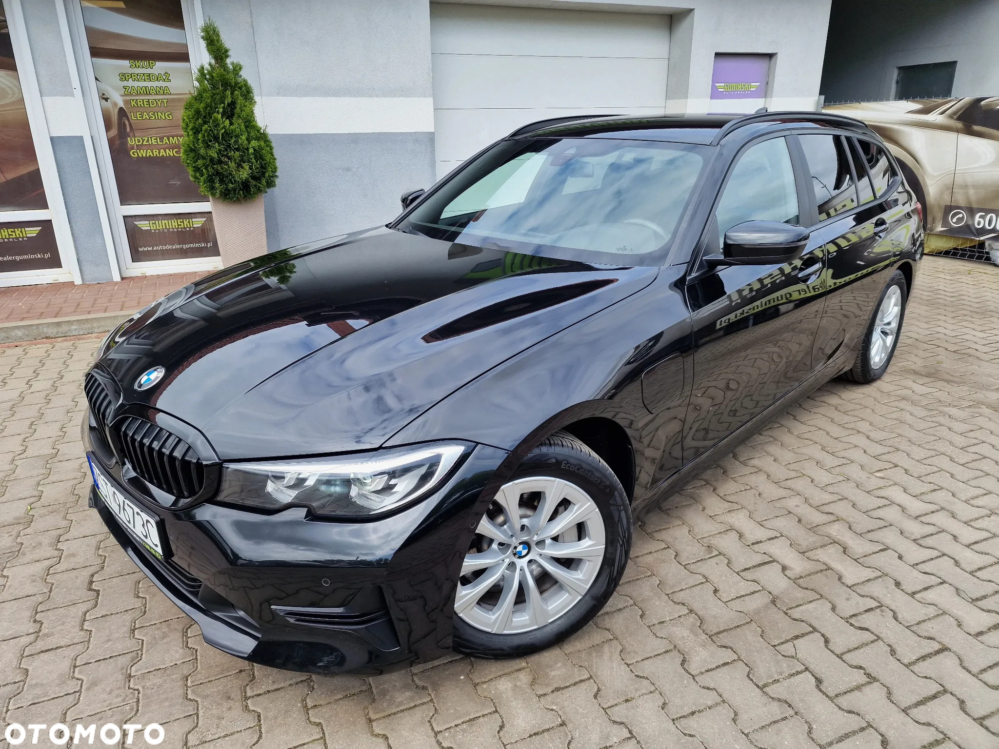 BMW Seria 3 330e PHEV - 2