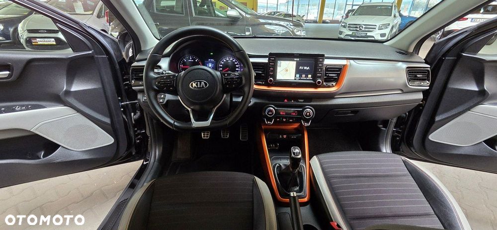 Kia Stonic - 12