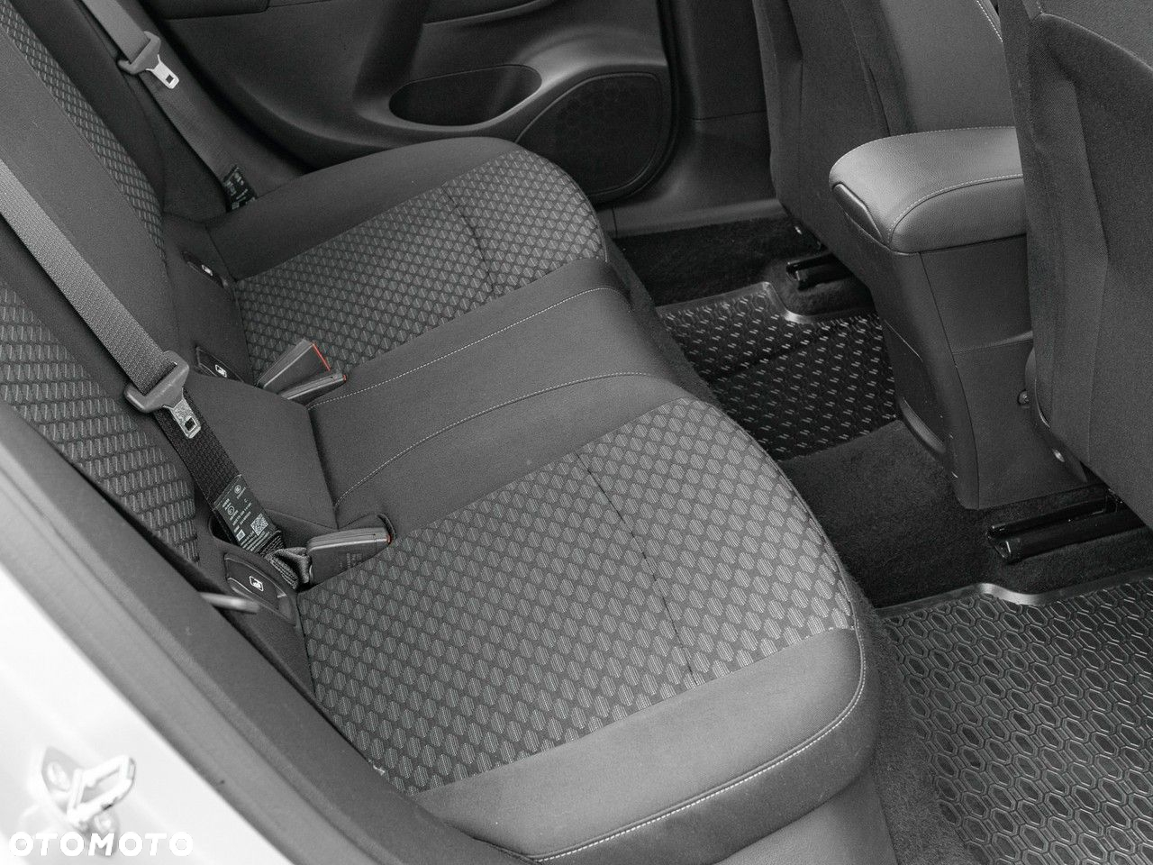 Opel Astra V 1.6 CDTI Elite S&S - 24