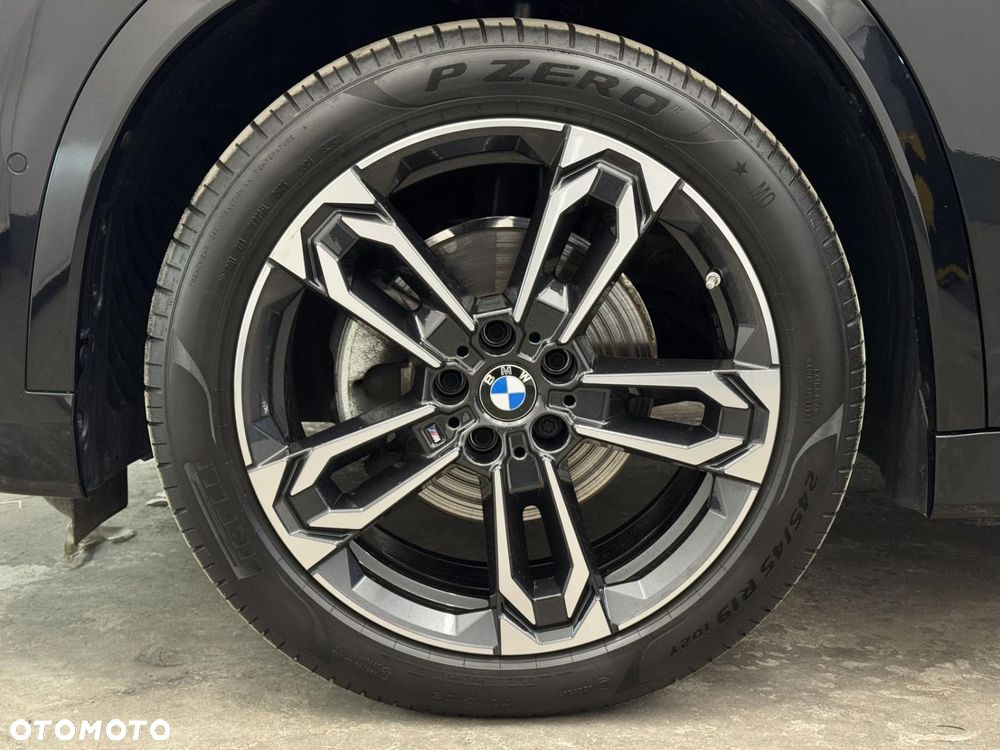 BMW X1 - 12