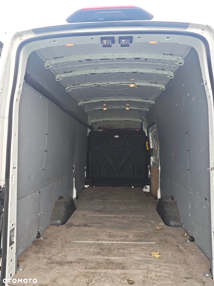 Ford Transit - 5