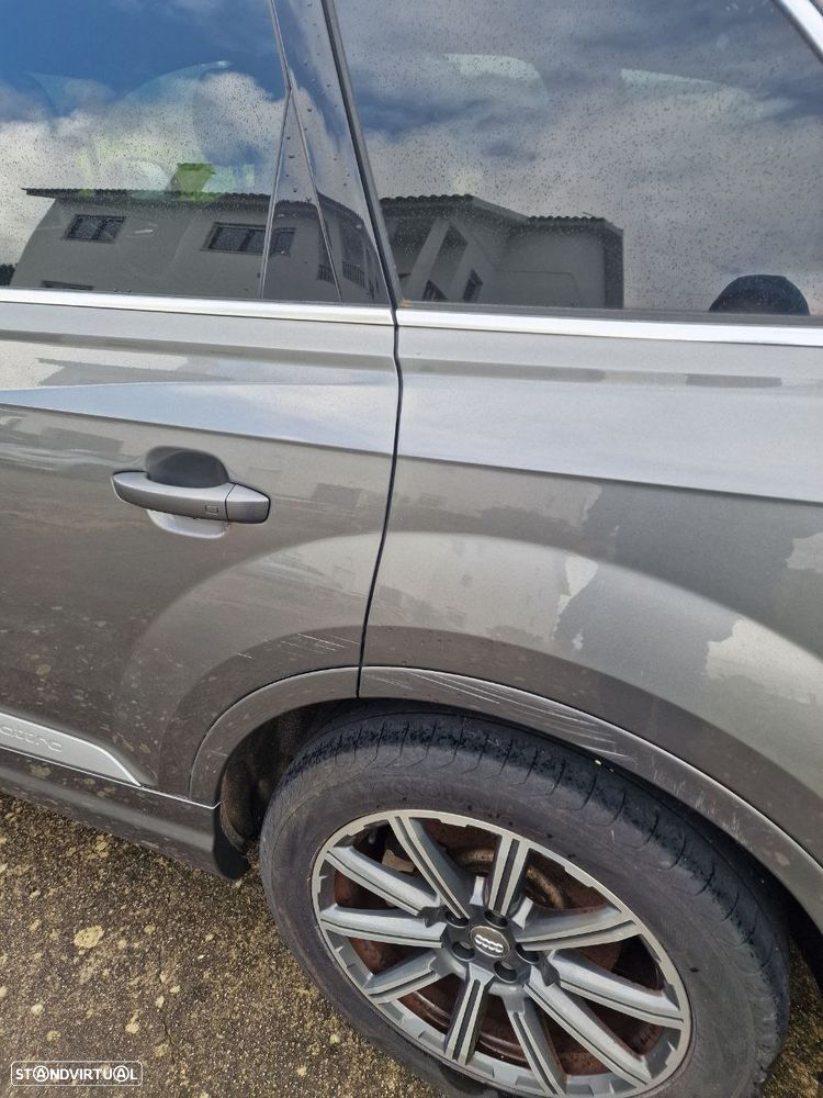 Audi Q7 3.0 TFSI quattro tiptronic - 14