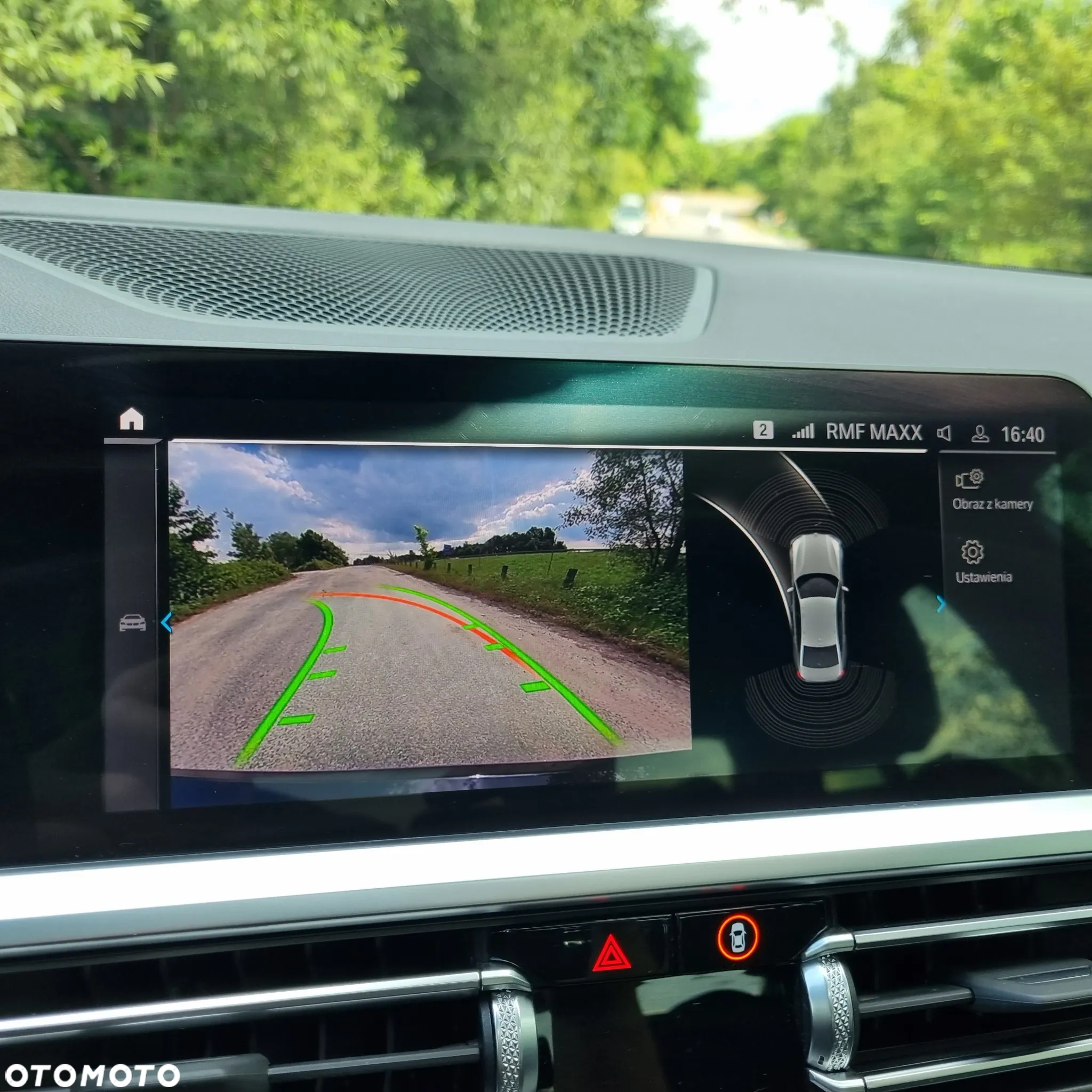 BMW Seria 3 ver-330e-sport-line - 29