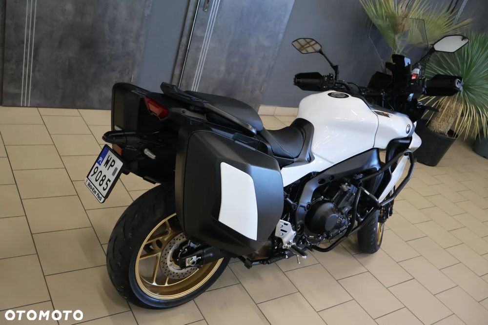 Yamaha MT - 3