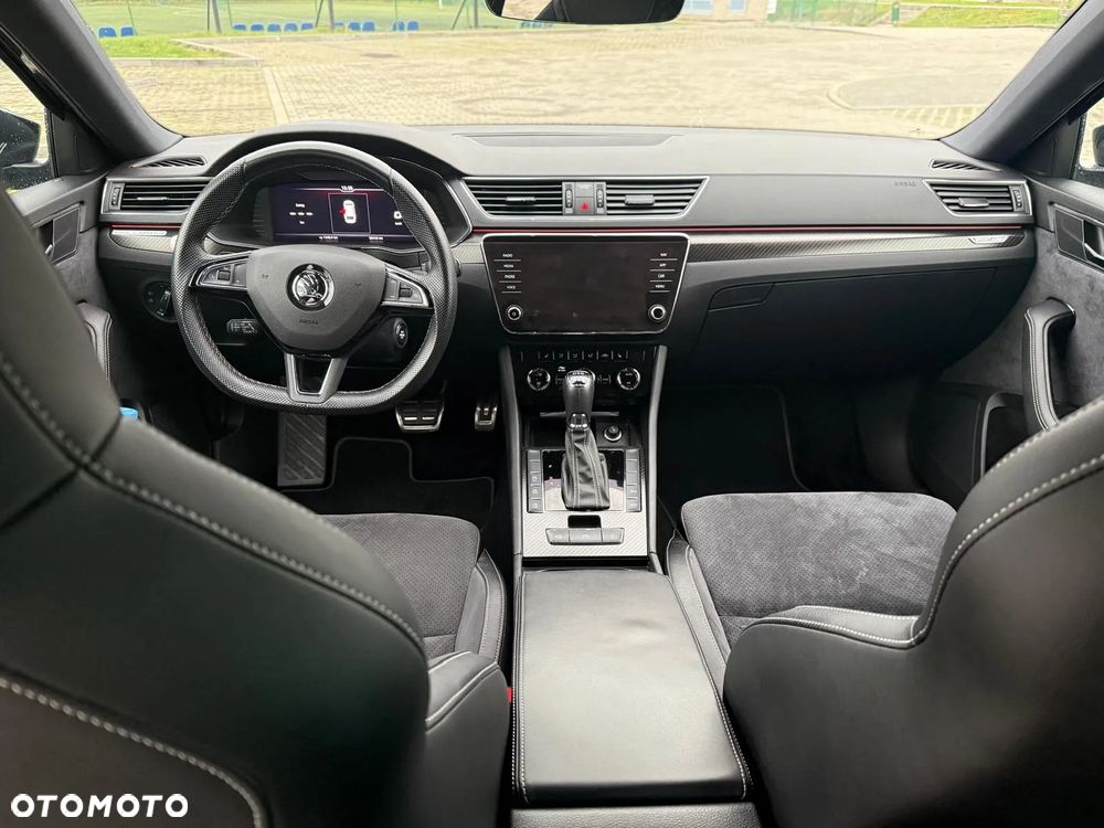 Skoda Superb 2.0 TSI 4x4 DSG Sportline - 20