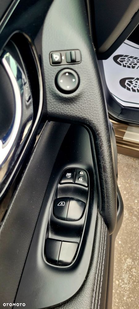 Nissan Qashqai 1.6 Tekna S/S - 24