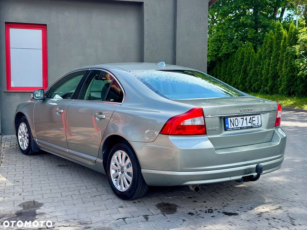 Volvo S80 2.5T Momentum - 18