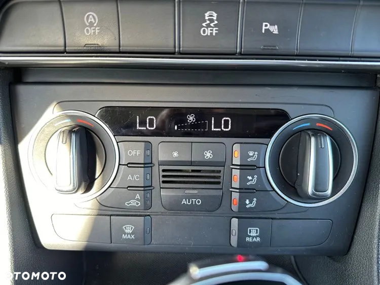 Audi Q3 2.0 TDI S tronic - 21