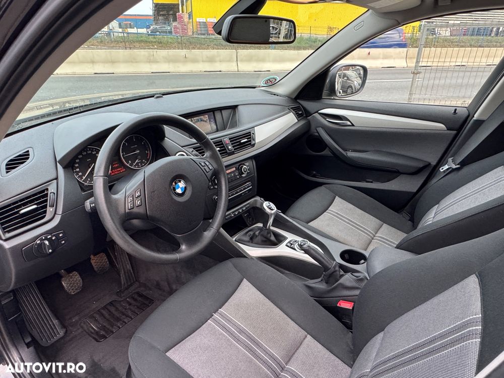 BMW X1 xDrive20d - 28