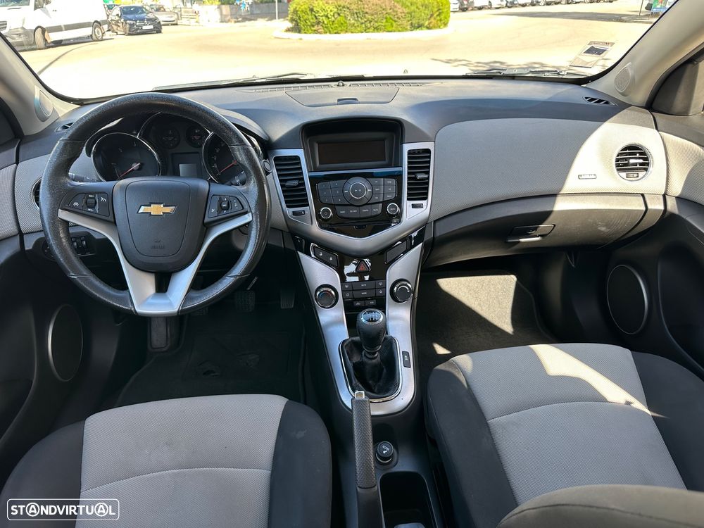 Chevrolet Cruze 2.0 VCDi LT - 18