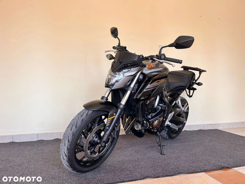 Honda CB - 11