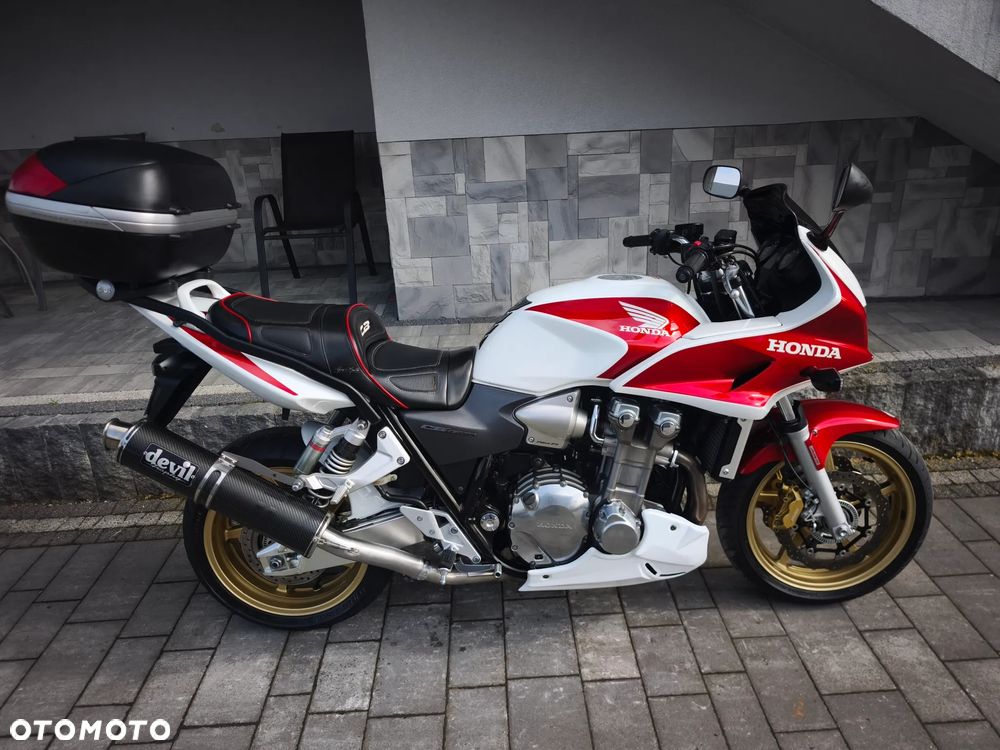 Honda CB - 1