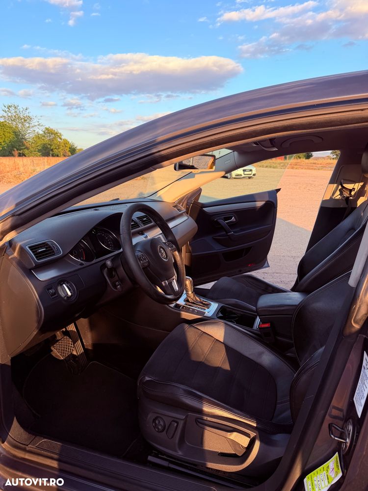 Volkswagen Passat CC - 8
