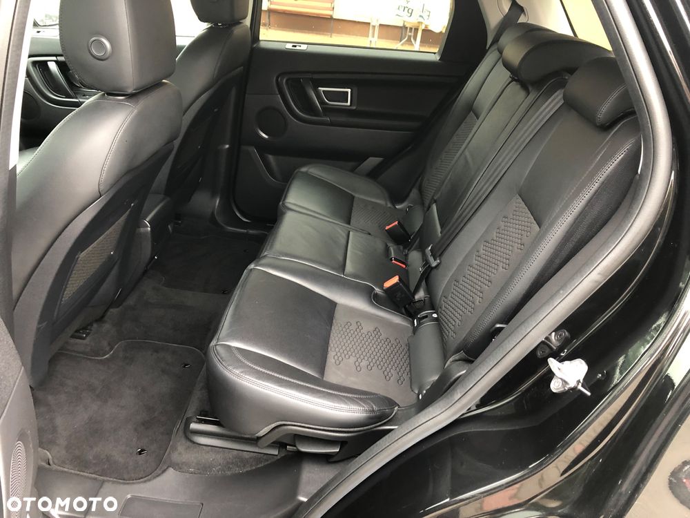 Land Rover Discovery Sport - 23