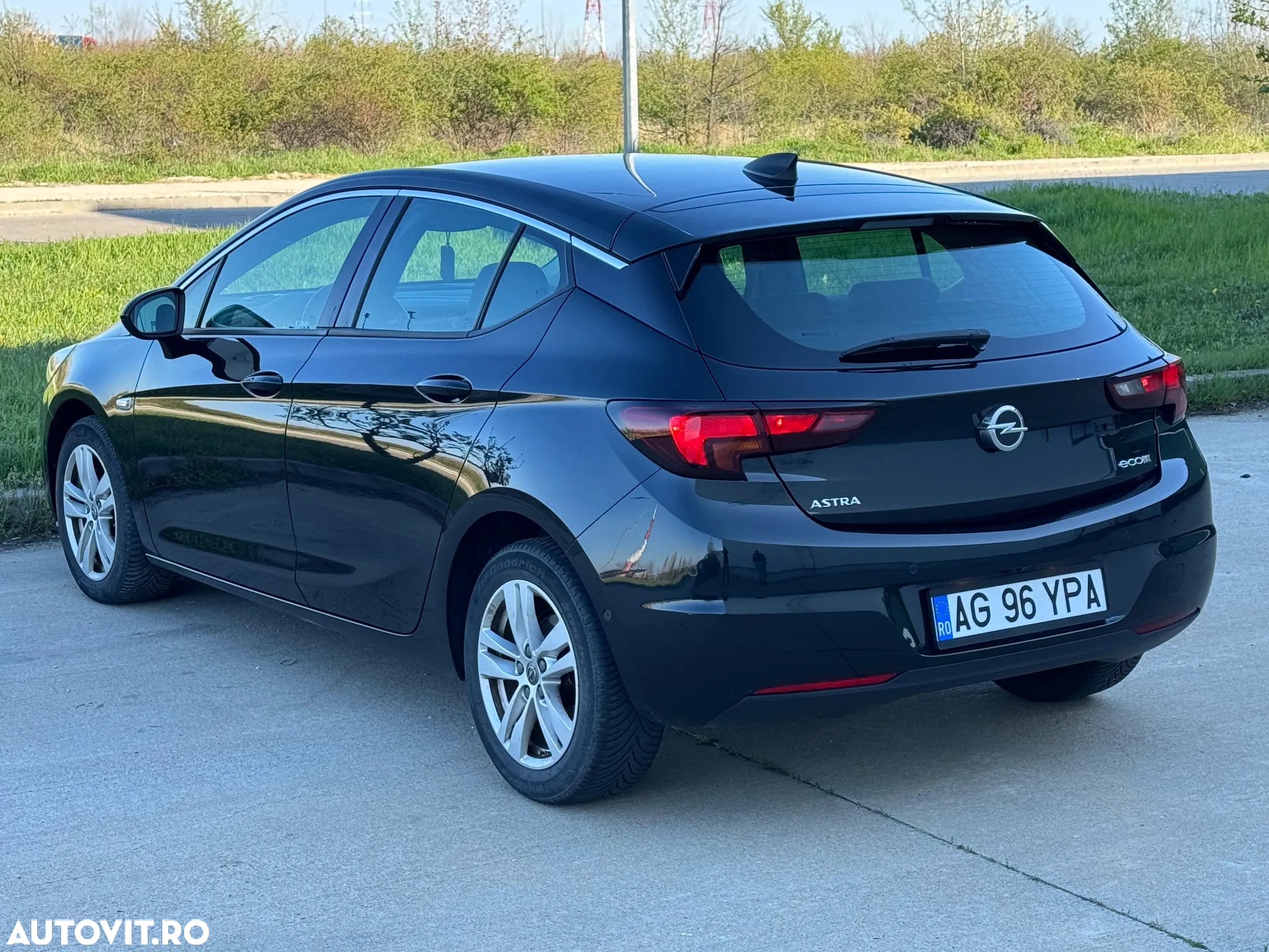 Opel Astra 1.6 CDTI ECOTEC ECOFlex Start/Stop Dynamic - 6