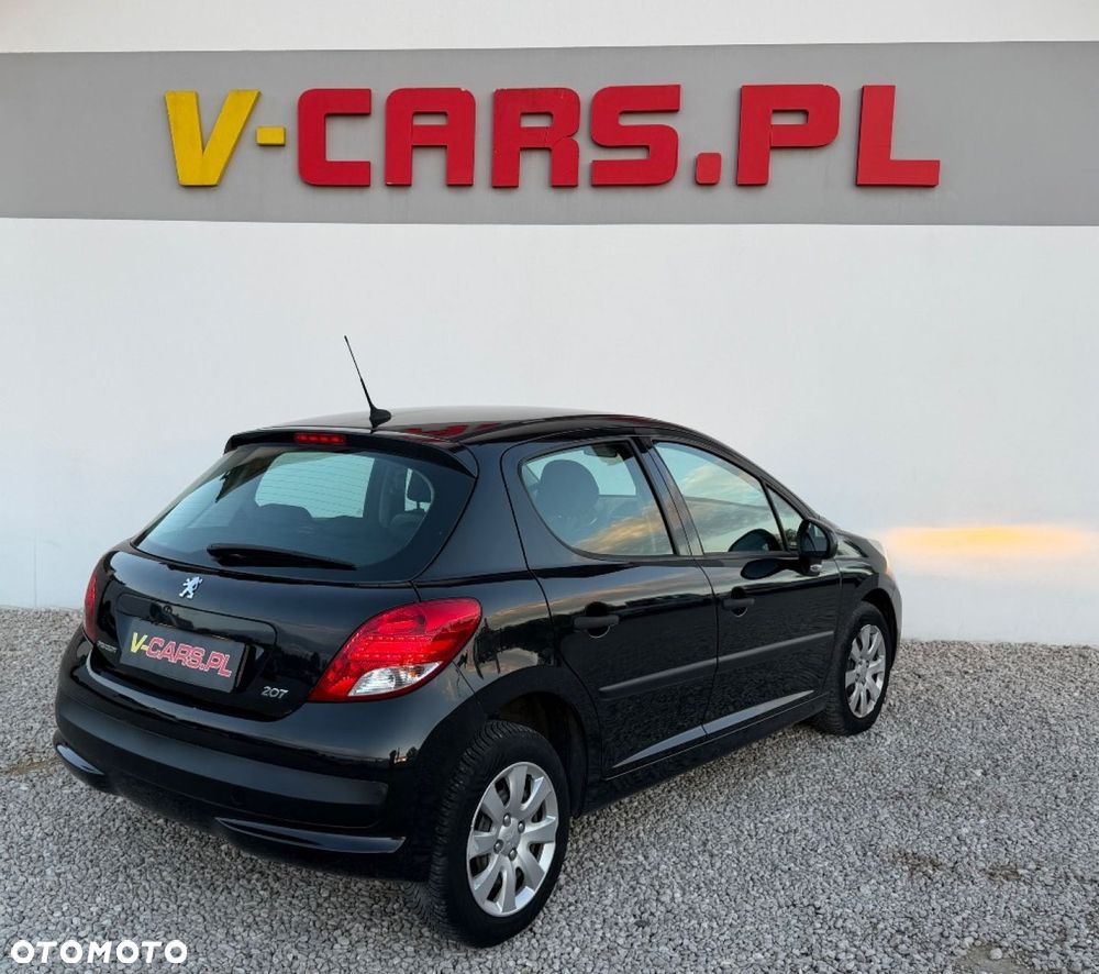 Peugeot 207 - 21
