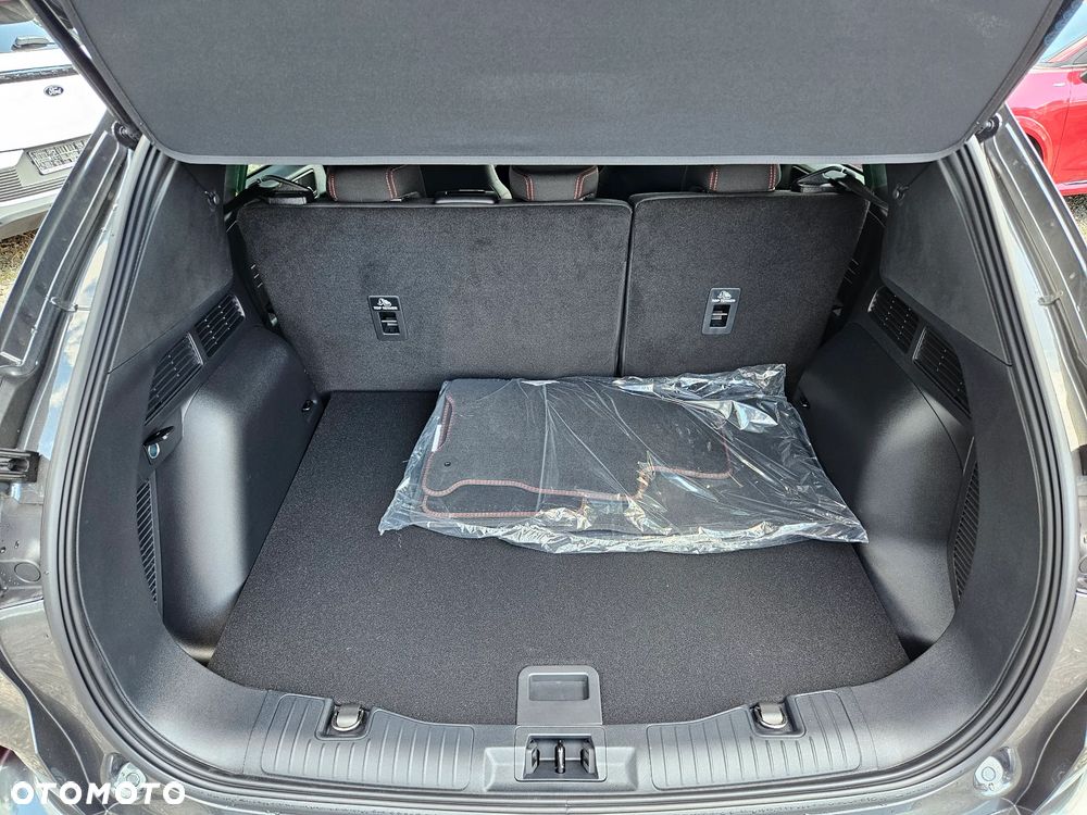 Ford Kuga 1.5 EcoBoost FWD ST-Line - 14