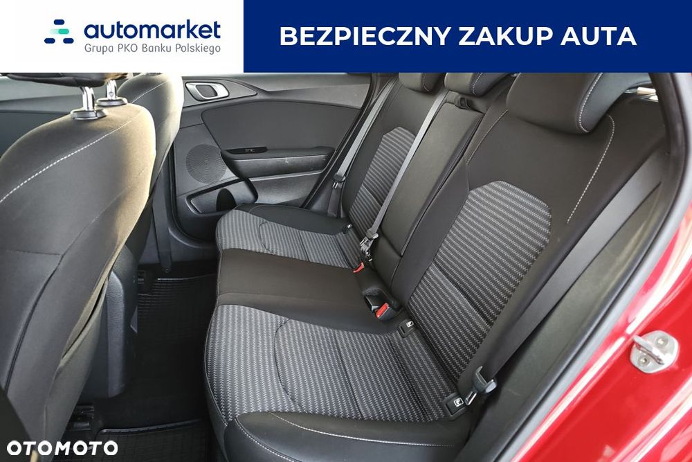 Kia Ceed 1.5 T-GDI M - 12