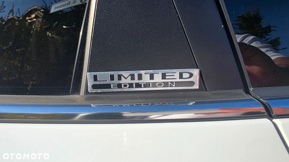 Kia Carens 1.7 CRDi Spirit - 11