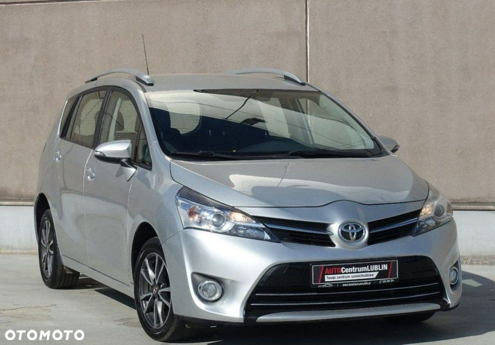 Toyota Verso - 1