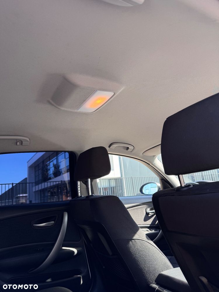 BMW Seria 1 116i - 11