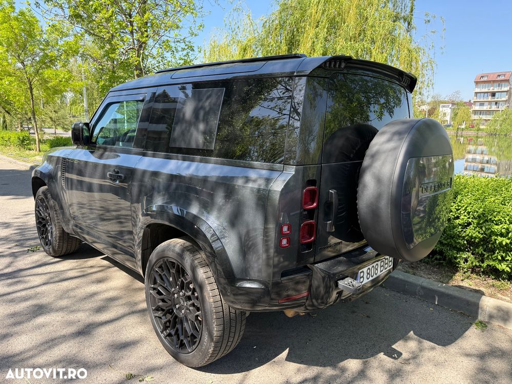 Land Rover Defender 90 3.0 D300 MHEV X - 17