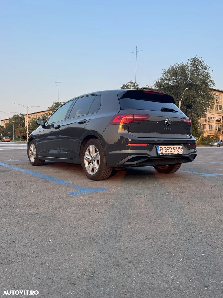 VOLKSWAGEN Golf 2021 — imagine 8
